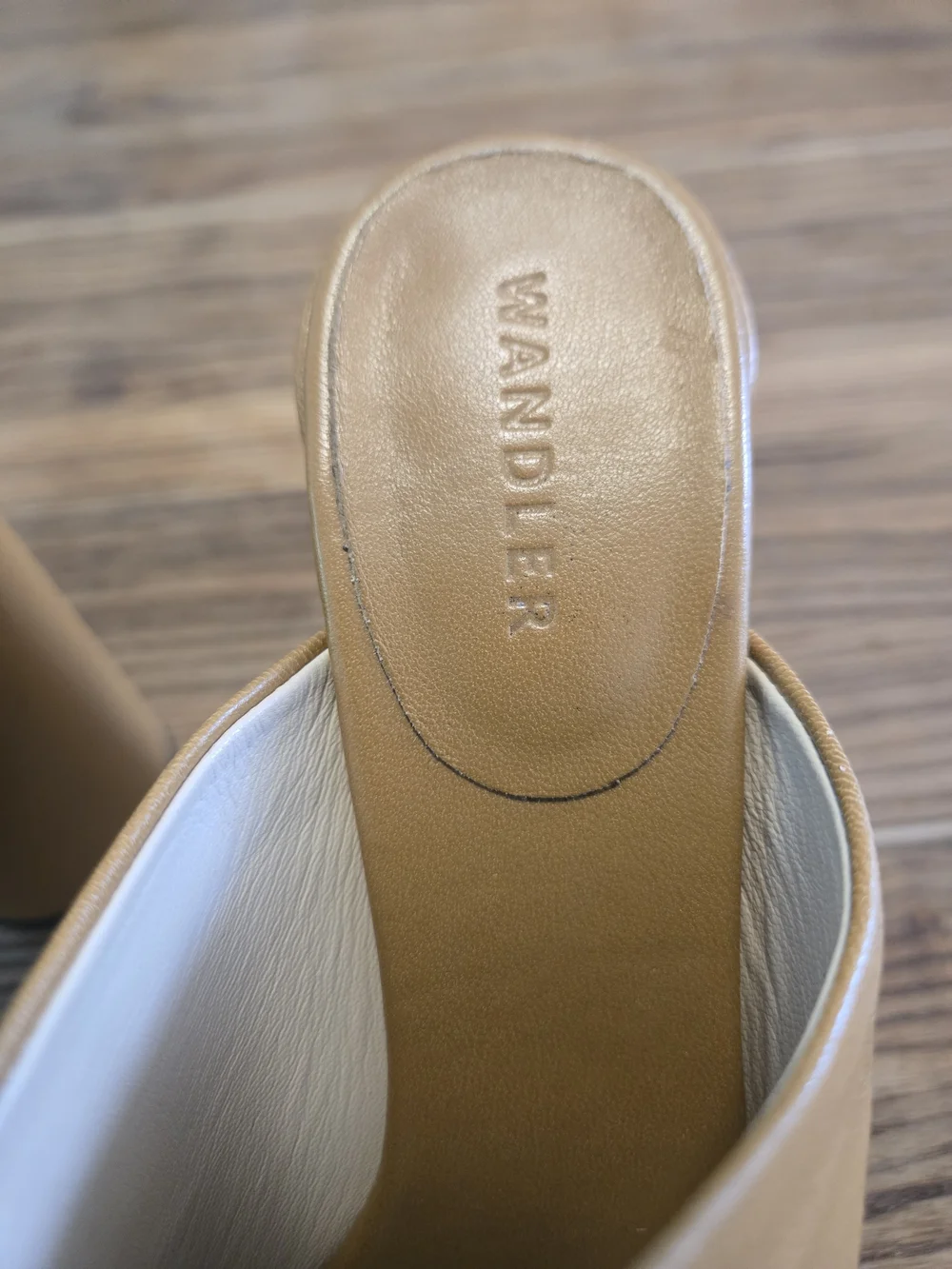 Wandler Women's Electra Leather Platform Mules Size 38 US 8 Beige - Picture 5 of 13